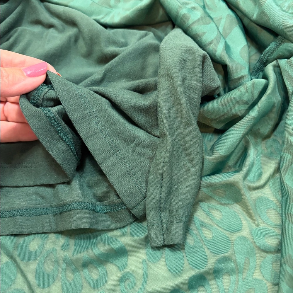 Soft Surroundings Small Burnout Green Velvet Turtle Neck Lined Top - Picture 8 of 10